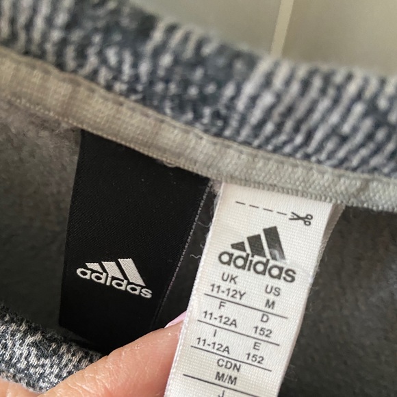 COPY - Adidas jersey top - Picture 2 of 4